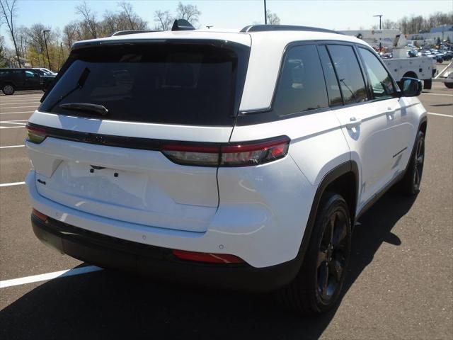 2023 Jeep Grand Cherokee Altitude 4x4