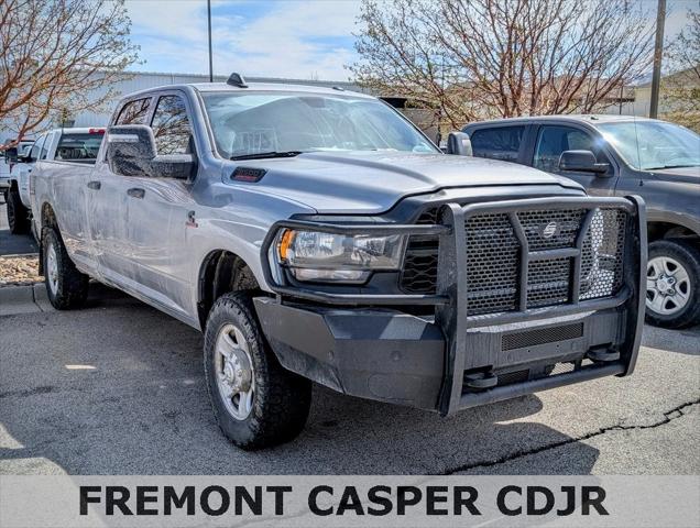 2024 RAM 3500 Tradesman Crew Cab 4x4 8 Box