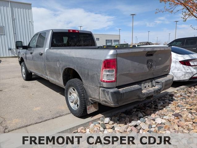 2024 RAM 3500 Tradesman Crew Cab 4x4 8 Box