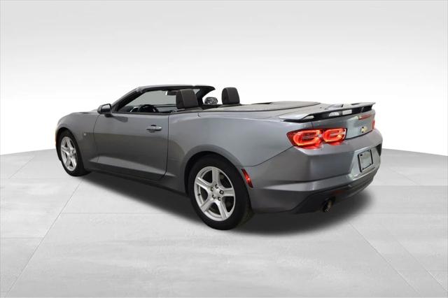 2020 Chevrolet Camaro RWD Convertible 1LT
