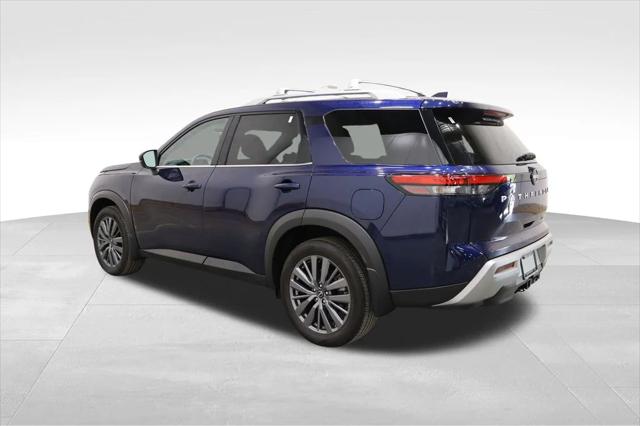 2023 Nissan Pathfinder SL 4WD