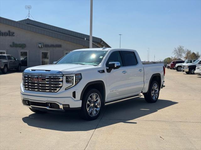 2022 GMC Sierra 1500 4WD Crew Cab Short Box Denali