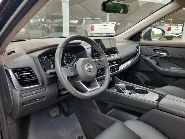 2023 Nissan Rogue SL FWD