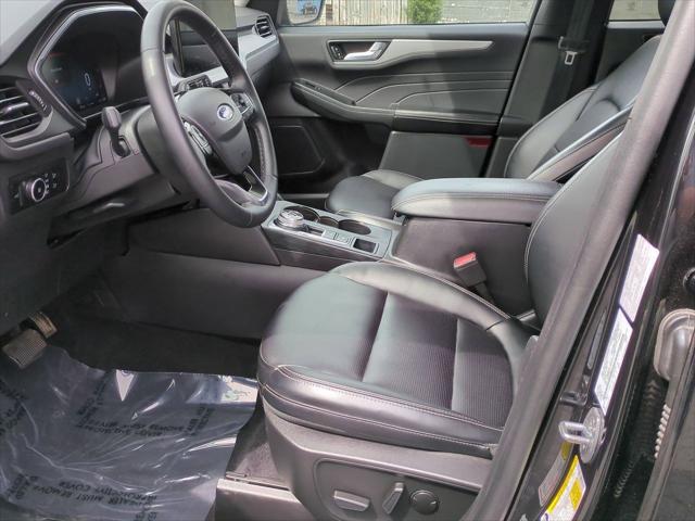 2023 Ford Escape Platinum