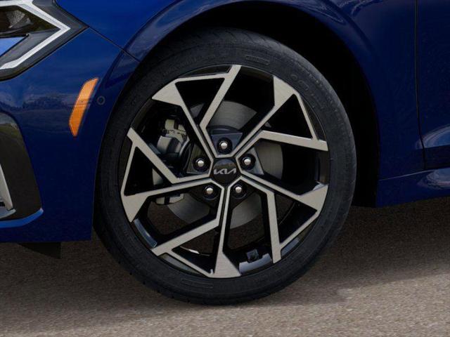 2025 Kia K5 EX