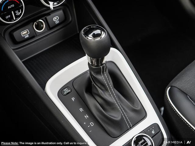Venue Ultimate - Black Interior