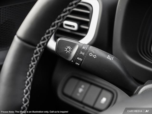 Venue Ultimate - Black Interior