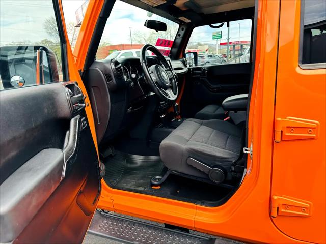 2012 Jeep Wrangler Unlimited Sahara