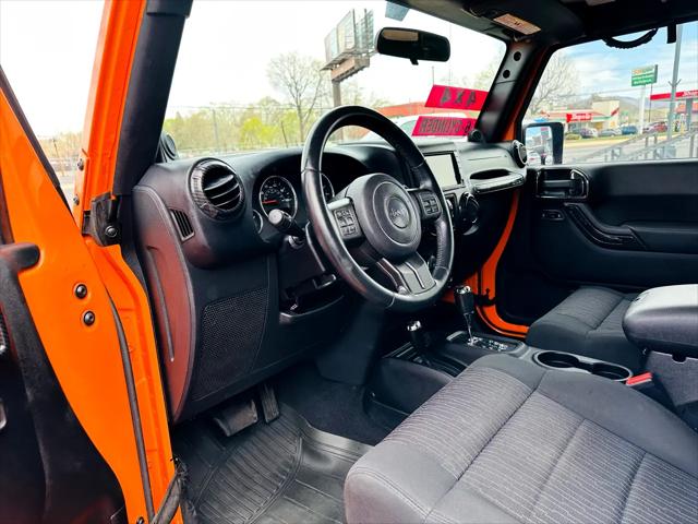 2012 Jeep Wrangler Unlimited Sahara