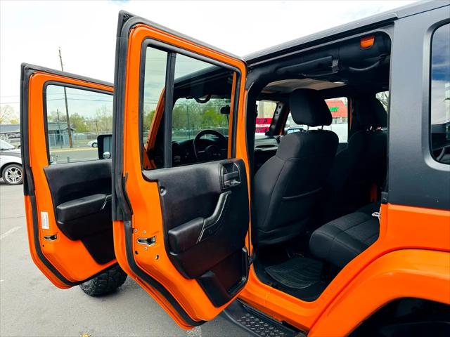2012 Jeep Wrangler Unlimited Sahara