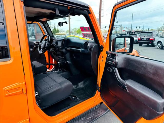 2012 Jeep Wrangler Unlimited Sahara