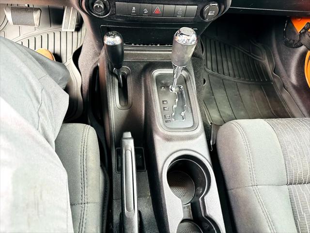 2012 Jeep Wrangler Unlimited Sahara