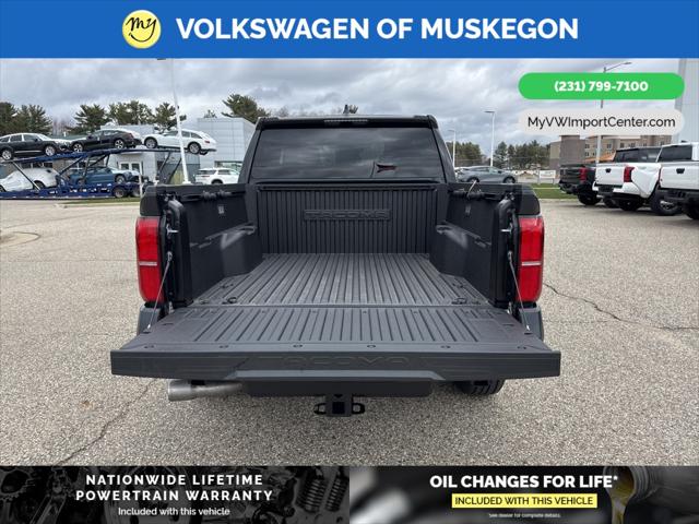 2025 Toyota Tacoma SR5 4WD