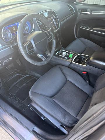 2019 Chrysler 300 Touring