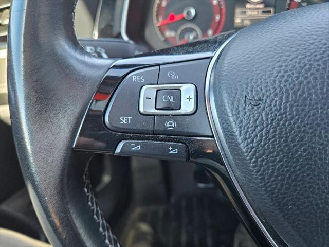 2019 Volkswagen Jetta 1.4T R-Line