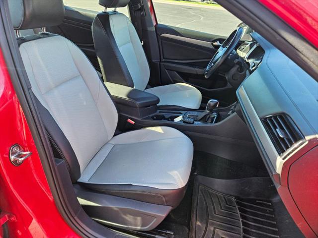 2019 Volkswagen Jetta 1.4T R-Line