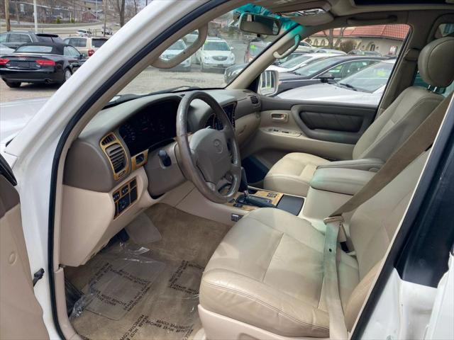 2000 Toyota Land Cruiser Sport Utility 4D