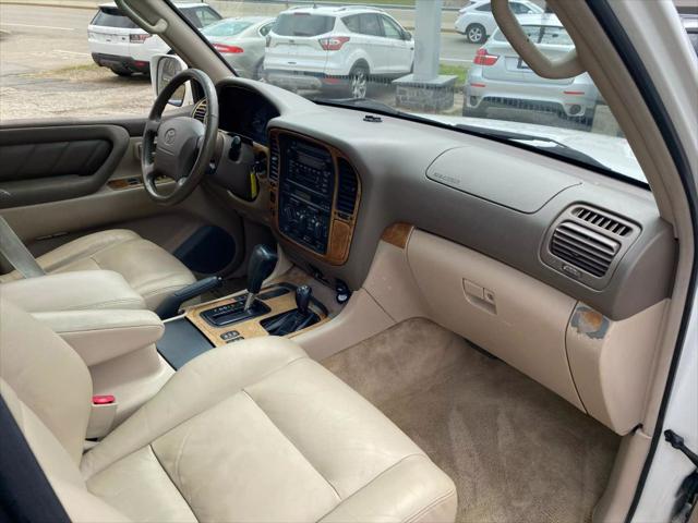 2000 Toyota Land Cruiser Sport Utility 4D