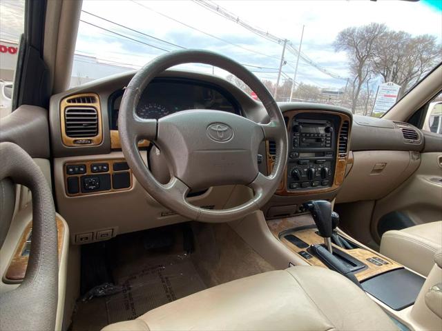 2000 Toyota Land Cruiser Sport Utility 4D