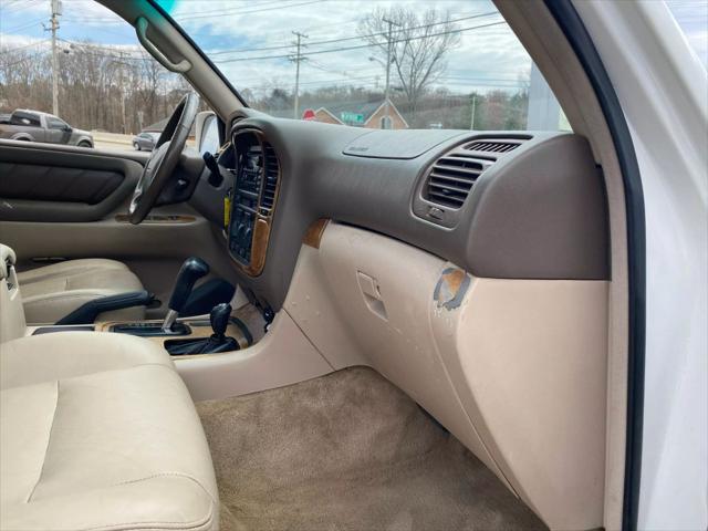 2000 Toyota Land Cruiser Sport Utility 4D