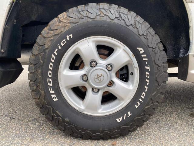 2000 Toyota Land Cruiser Sport Utility 4D