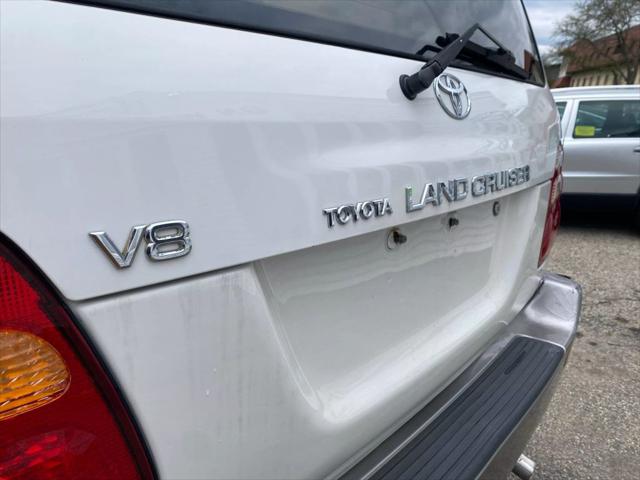 2000 Toyota Land Cruiser Sport Utility 4D