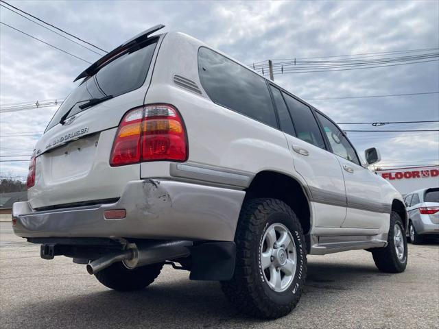 2000 Toyota Land Cruiser Sport Utility 4D