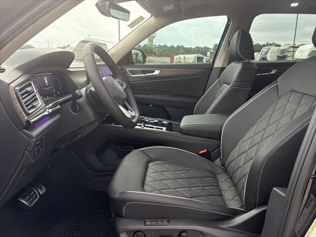 2025 Volkswagen Atlas 2.0T SEL Premium R-Line