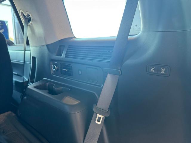 Santa Fe Hybrid Preferred w/Trend Package