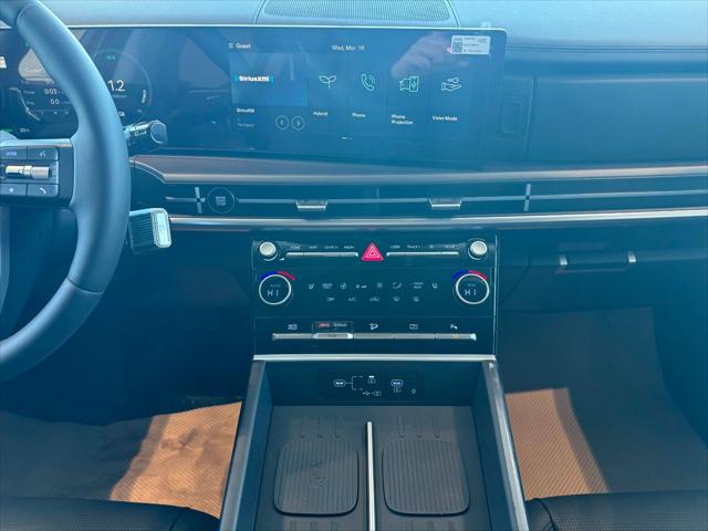 Santa Fe Hybrid Preferred w/Trend Package