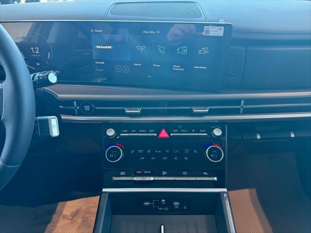 Santa Fe Hybrid Preferred w/Trend Package