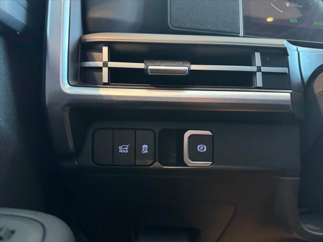 Santa Fe Hybrid Preferred w/Trend Package