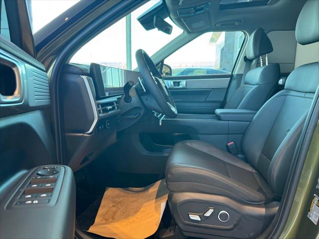 Santa Fe Hybrid Preferred w/Trend Package