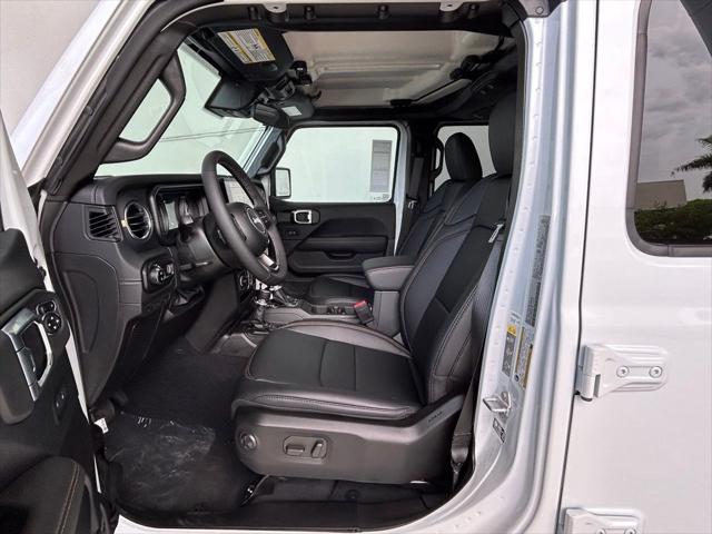 2025 Jeep Gladiator GLADIATOR SPORT S 4X4