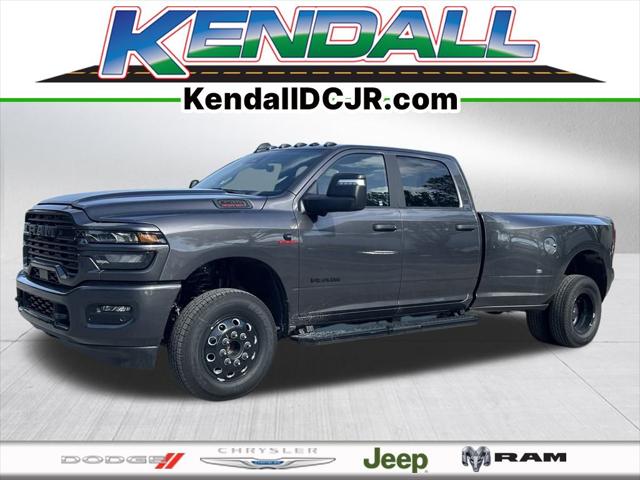 2025 RAM Ram 3500 RAM 3500 BIG HORN CREW CAB 4X4 8 BOX
