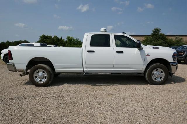 2025 RAM Ram 3500 RAM 3500 TRADESMAN CREW CAB 4X4 8 BOX