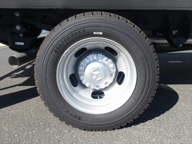2025 Ram 5500 Tradesman/Big Horn