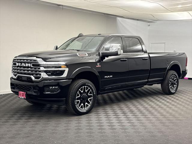 2025 RAM Ram 3500 RAM 3500 LIMITED LONGHORN CREW CAB 4X4 8 BOX