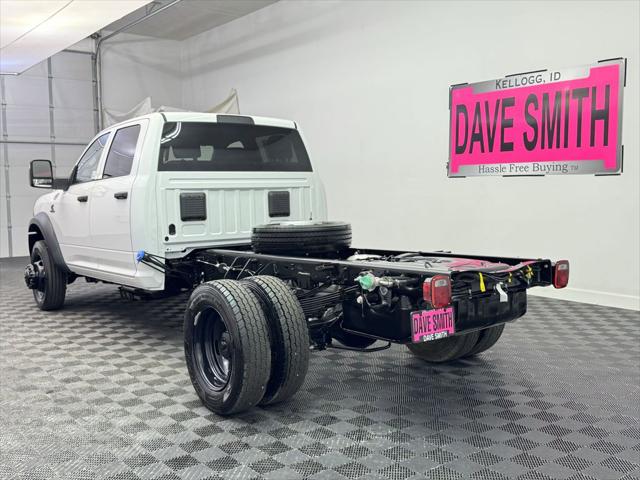 2025 RAM Ram 5500 Chassis Cab RAM 5500 TRADESMAN CHASSIS CREW CAB 4X4 60 CA
