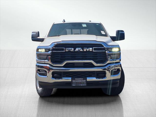 2025 RAM Ram 2500 RAM 2500 TRADESMAN CREW CAB 4X4 8 BOX