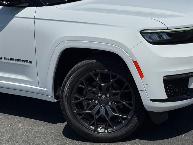 2025 Jeep Grand Cherokee GRAND CHEROKEE L SUMMIT RESERVE 4X4