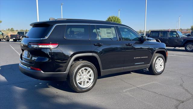 2025 Jeep Grand Cherokee GRAND CHEROKEE L LAREDO X 4X4