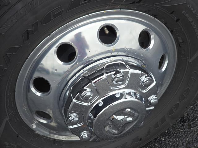 2025 RAM Ram 3500 Chassis Cab RAM 3500 TRADESMAN CREW CAB CHASSIS 4X2 60 CA 2025 RAM Ram 3500 Chassis Cab RAM 3500 TRADESMAN CREW CAB CHASSIS 4X2 60 CA