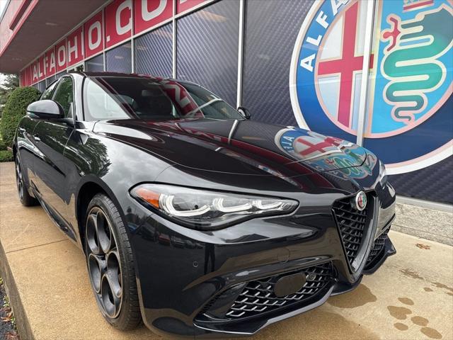 2025 Alfa Romeo Giulia GIULIA INTENSA AWD 2025 Alfa Romeo Giulia GIULIA INTENSA AWD