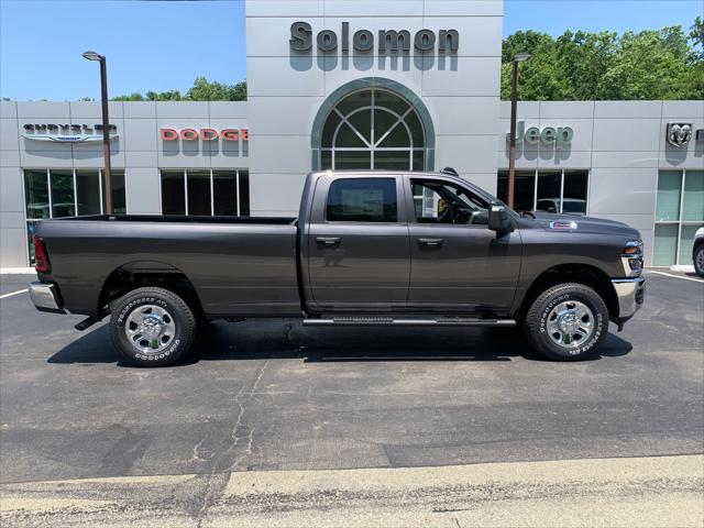 2025 RAM Ram 2500 RAM 2500 TRADESMAN CREW CAB 4X4 8 BOX