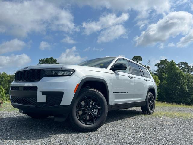 2025 Jeep Grand Cherokee GRAND CHEROKEE L ALTITUDE X 4X4