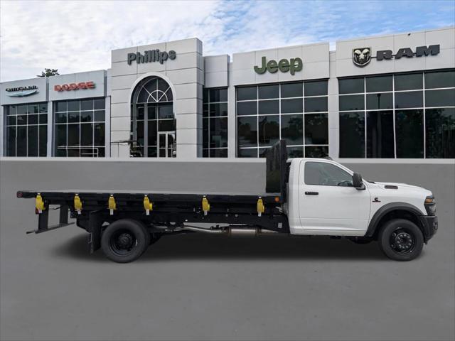 2025 RAM Ram 5500 Chassis Cab RAM 5500 TRADESMAN CHASSIS REGULAR CAB 4X4 120 CA