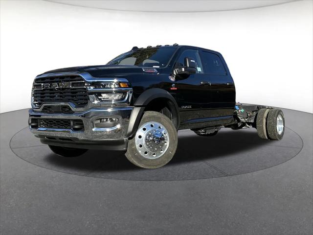 2025 RAM Ram 5500 Chassis Cab RAM 5500 BIG HORN CHASSIS CREW CAB 4X4 84 CA
