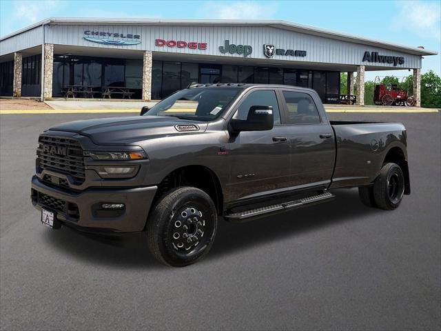 2025 RAM Ram 3500 RAM 3500 LONE STAR CREW CAB 4X4 8 BOX