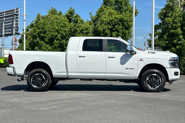2025 RAM Ram 2500 RAM 2500 LARAMIE MEGA CAB 4X4 64 BOX